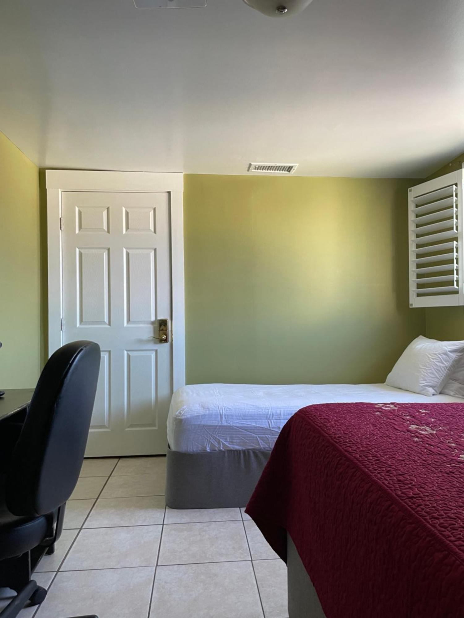 Spacious Private Los Angeles Bedroom With Ac & Wifi & Private Fridge Near Usc The Coliseum Exposition Park Bmo Stadium University Of Southern California Buitenkant foto